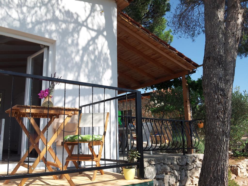 Вилла Robinson House Kata Милна Экстерьер фото